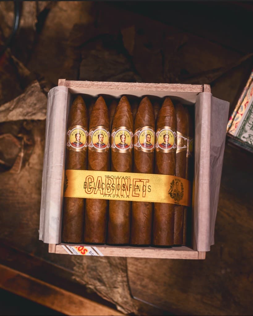 A Bolivar cigar box from a Club Habano rare lot